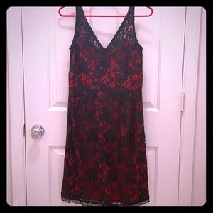 Red/black cocktail dress